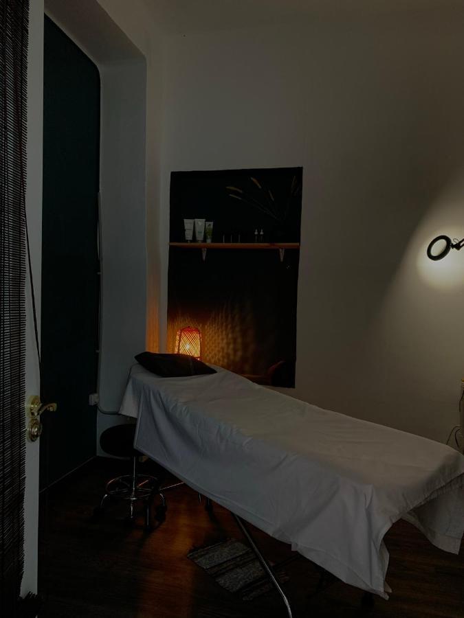 Maria Magdalena - Room 4 Malaga Bagian luar foto